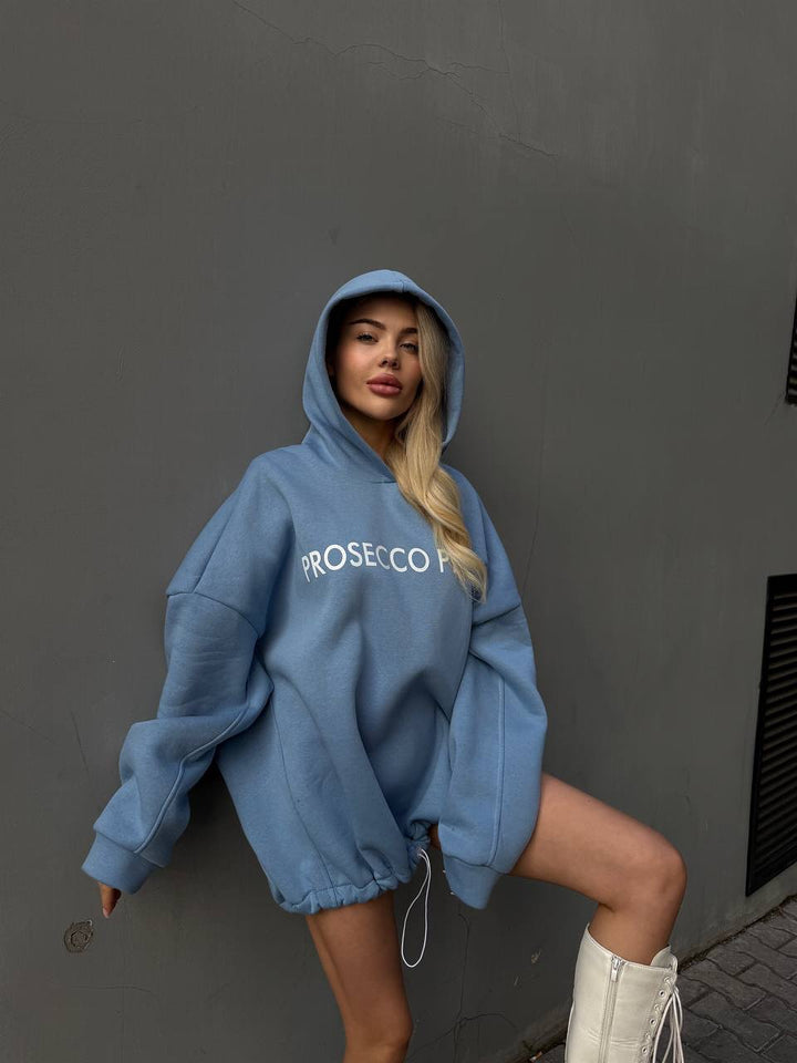 Kvinnors oversized hoodie med justerbar fåll Mirla-Eva Jonsson