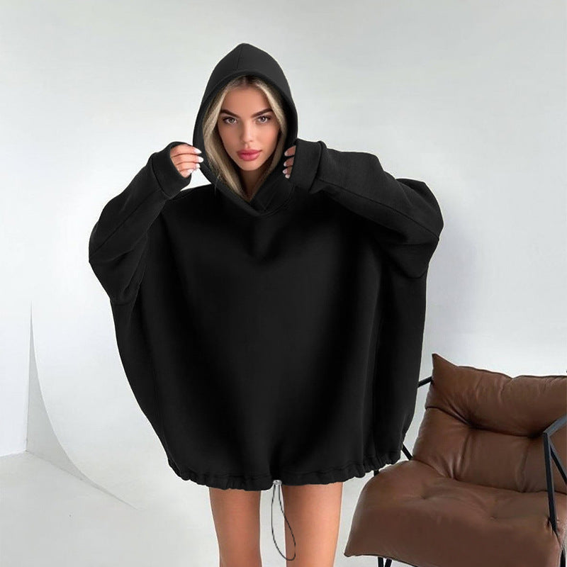 Kvinnors oversized hoodie med justerbar midja och känguruficka Mirla-Eva Jonsson