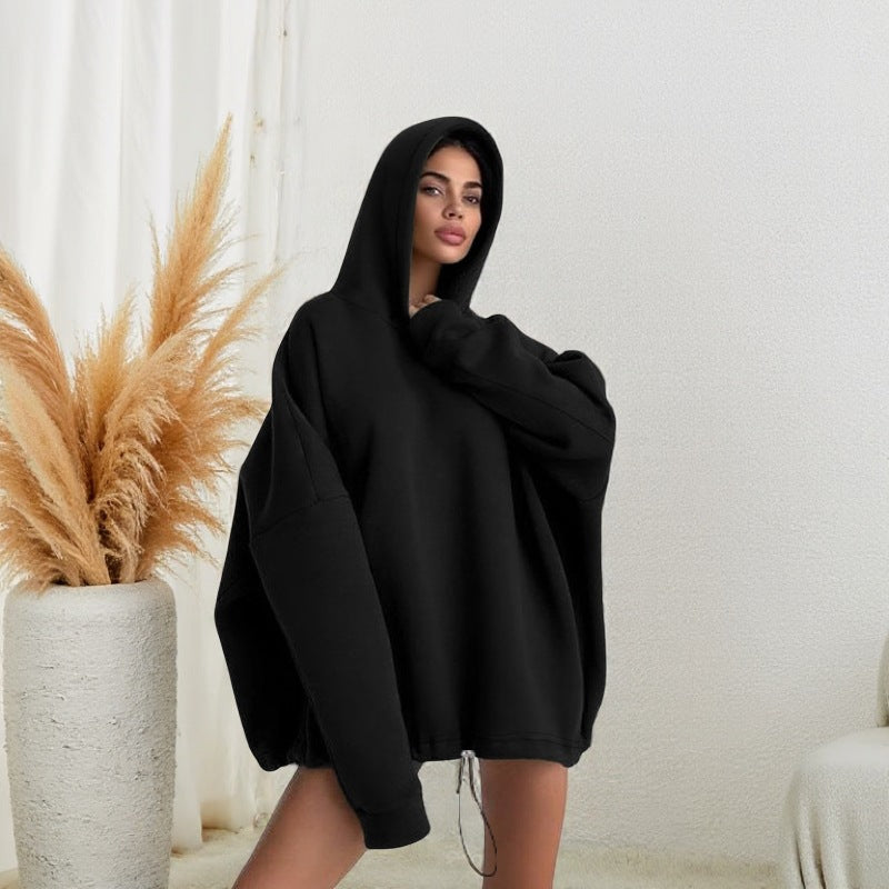 Kvinnors oversized hoodie med justerbar midja och känguruficka Mirla-Eva Jonsson