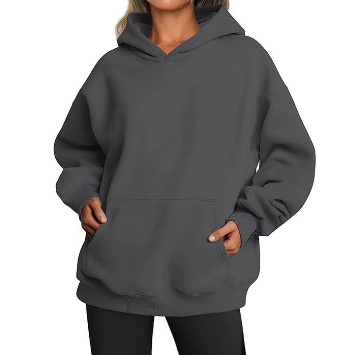 Kvinnors oversized hoodie med praktiska kängurufickor och mjukt innerfoder Mirla-Eva Jonsson