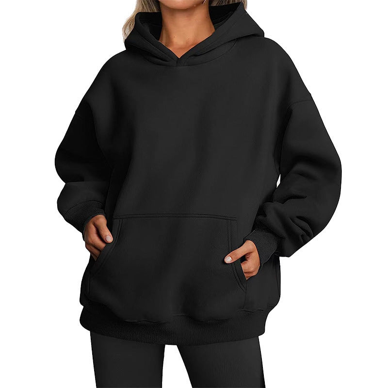 Kvinnors oversized hoodie med praktiska kängurufickor och mjukt innerfoder Mirla-Eva Jonsson