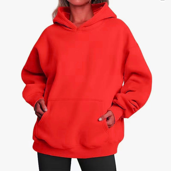 Kvinnors oversized hoodie med praktiska kängurufickor och mjukt innerfoder Mirla-Eva Jonsson