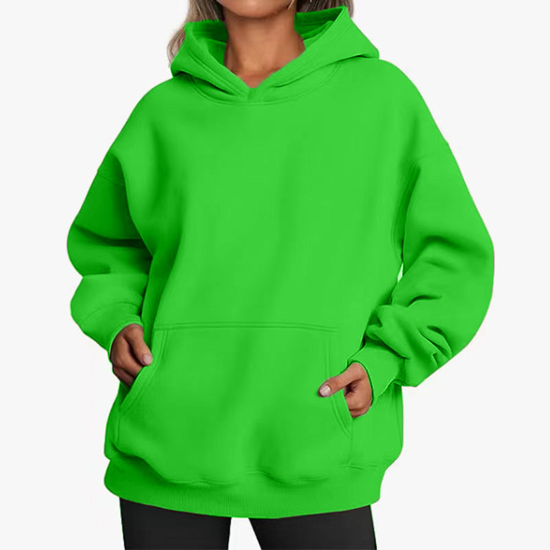 Kvinnors oversized hoodie med praktiska kängurufickor och mjukt innerfoder Mirla-Eva Jonsson
