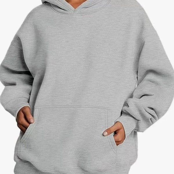 Kvinnors oversized hoodie med praktiska kängurufickor och mjukt innerfoder Mirla-Eva Jonsson
