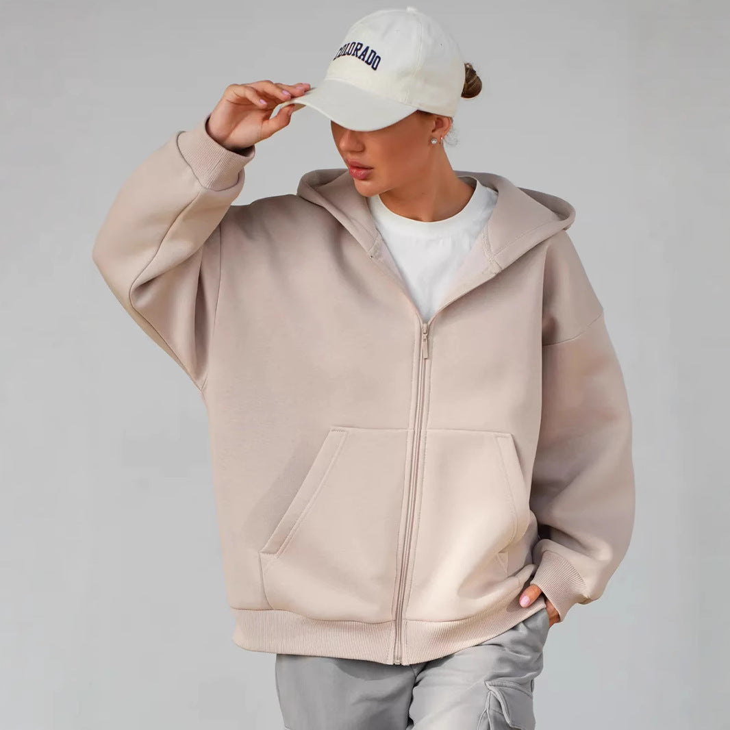 Kvinnors oversized huva jacka med hel dragkedja och praktiska sidofickor Mirla-Eva Jonsson
