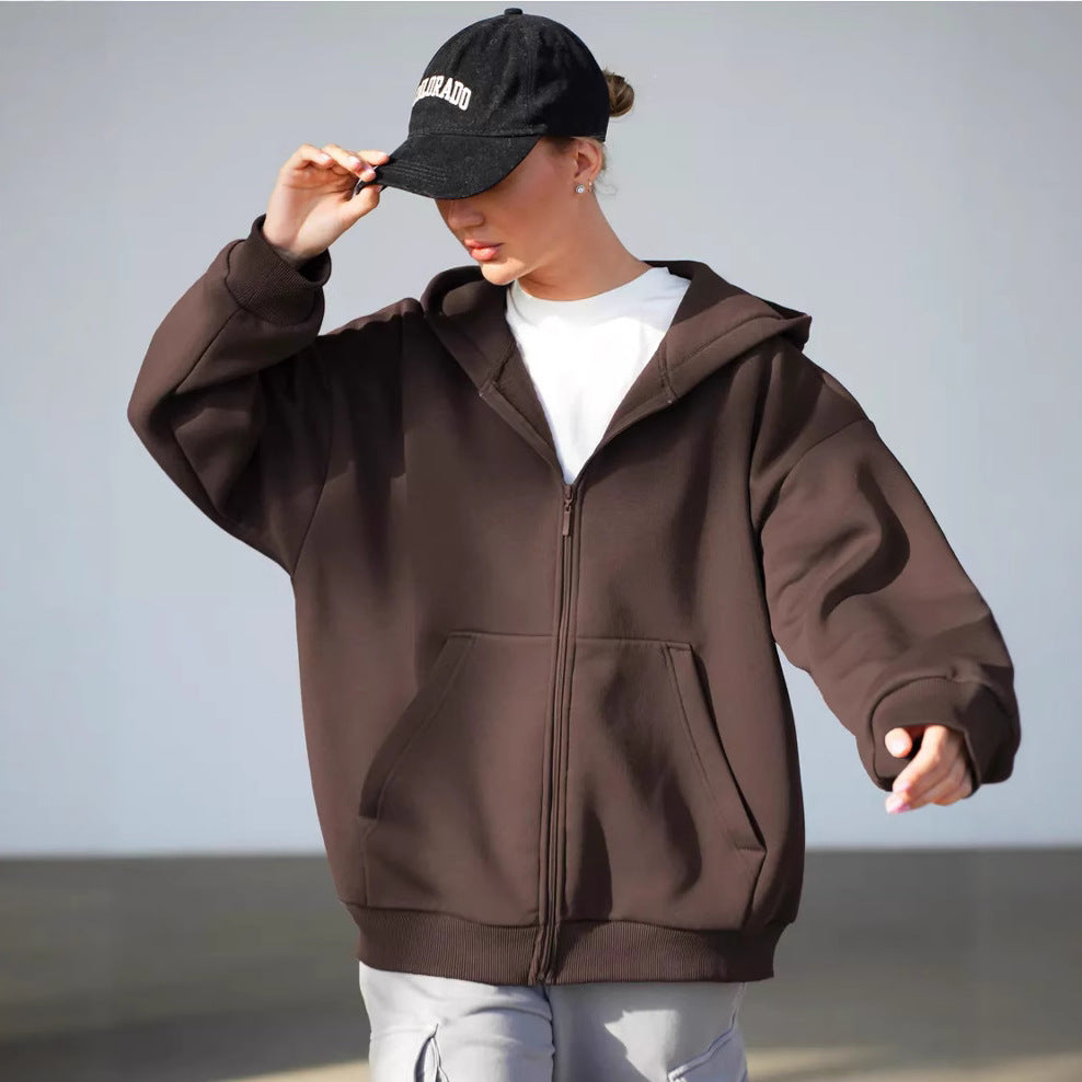Kvinnors oversized huva jacka med hel dragkedja och praktiska sidofickor Mirla-Eva Jonsson