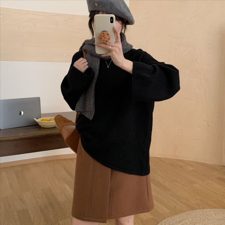 Kvinnors oversized stickad tröja med bred skärning och fint material Mirla-Eva Jonsson