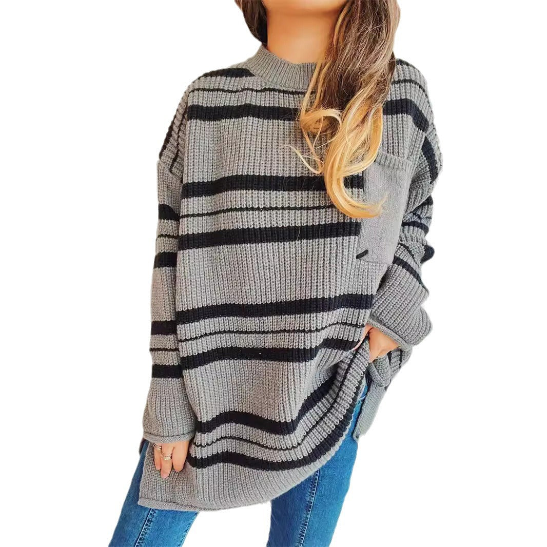 Kvinnors oversized stickad tröja med moderna ränder Mirla-Eva Jonsson