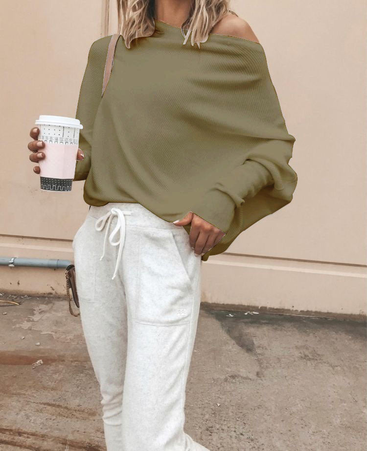 Kvinnors oversized sweatshirt med asymmetrisk halsringning och avslappnad passform Mirla-Eva Jonsson