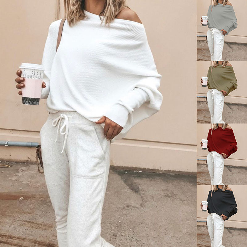 Kvinnors oversized sweatshirt med asymmetrisk halsringning och avslappnad passform Mirla-Eva Jonsson