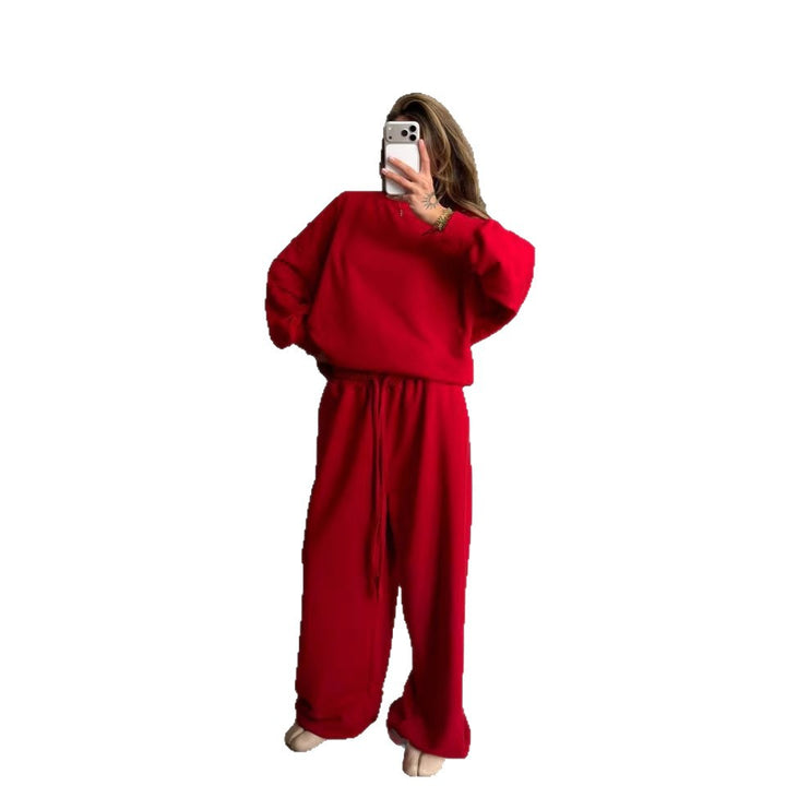 Kvinnors oversized sweatshirt med avslappnad passform och breda manschetter-Eva Jonsson