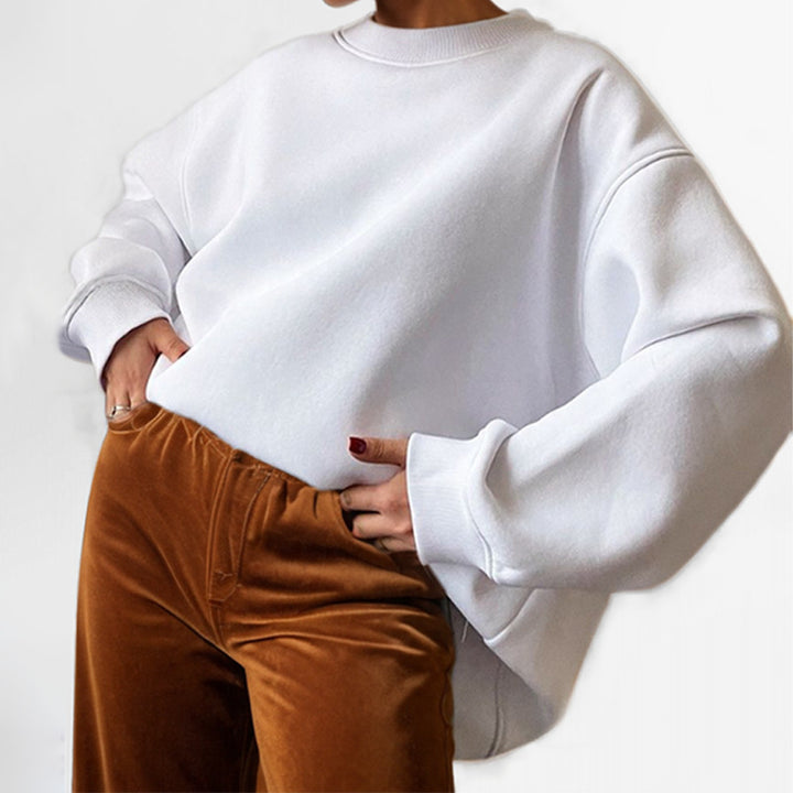 Kvinnors oversized sweatshirt med en lös passform och avslappnad design Mirla-Eva Jonsson