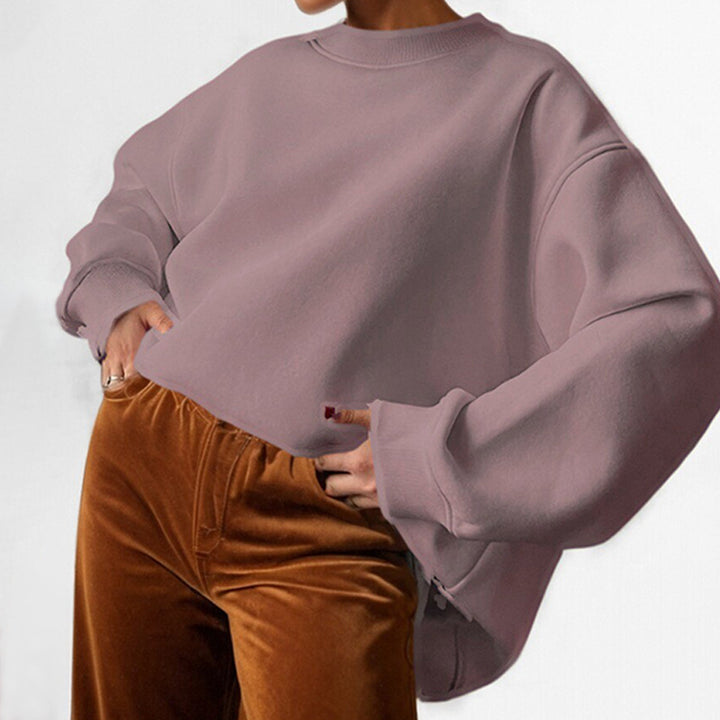 Kvinnors oversized sweatshirt med en lös passform och avslappnad design Mirla-Eva Jonsson
