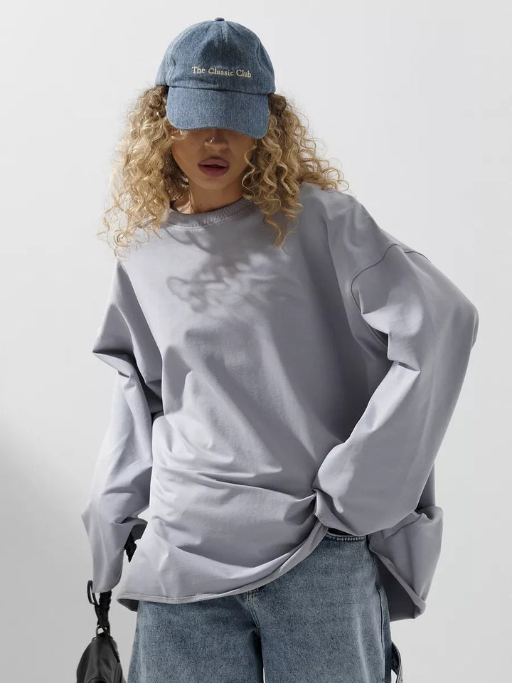Kvinnors oversized sweatshirt med långa ärmar och rund halsringning Mirla-Eva Jonsson
