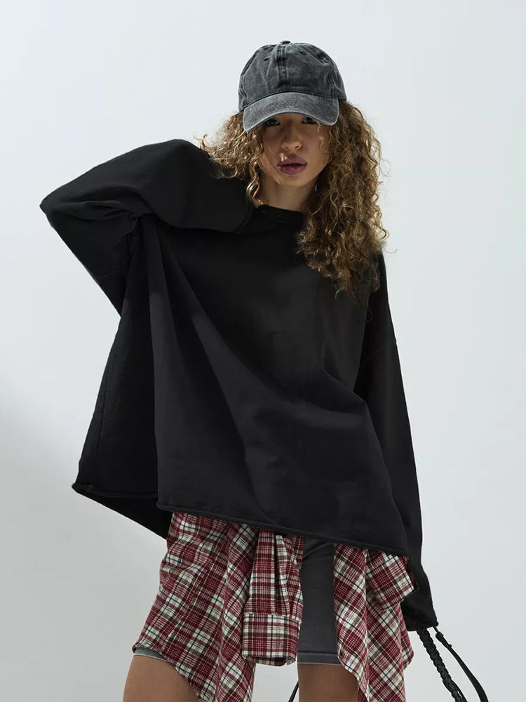 Kvinnors oversized sweatshirt med långa ärmar och rund halsringning Mirla-Eva Jonsson