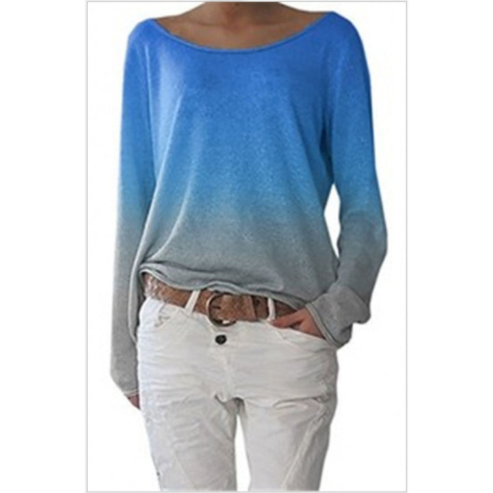 Kvinnors oversized sweatshirt med ombre-design och bred rund halsringning Mirla-Eva Jonsson