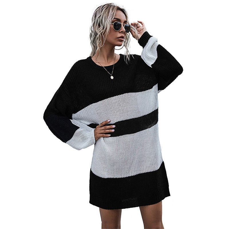 Kvinnors oversized tröja klänning med trendigt blockrand mönster Mirla-Eva Jonsson