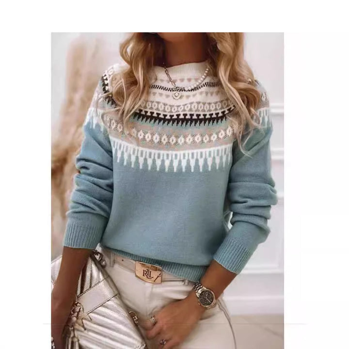 Kvinnors pullover i skandinavisk stickdesign med lekfullt mönster Mirla-Eva Jonsson