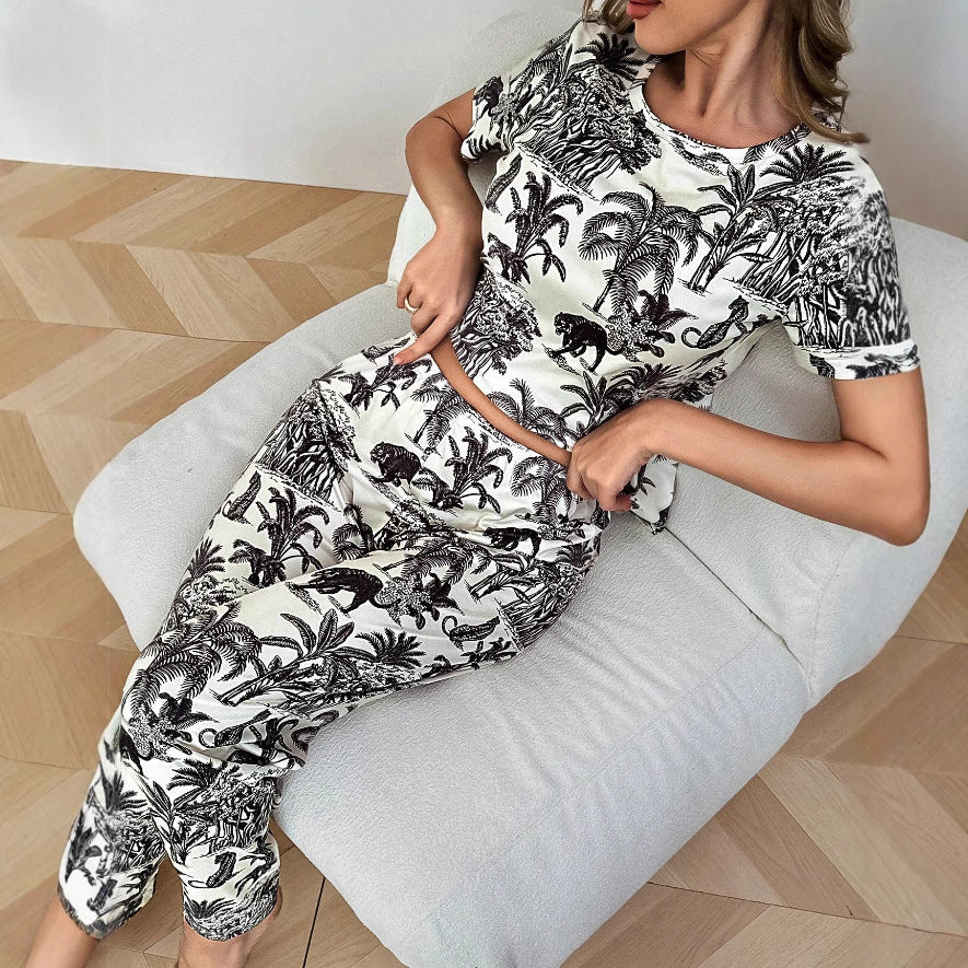 Kvinnors pyjamas set med tropiskt tryck och lös passform Mirla-Eva Jonsson