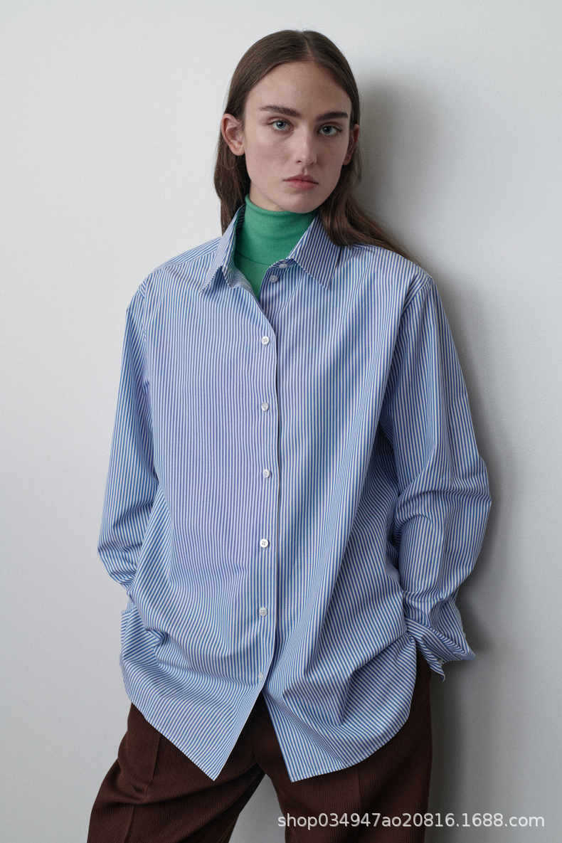 Kvinnors randig blus i modern oversize passform Mirla-Eva Jonsson