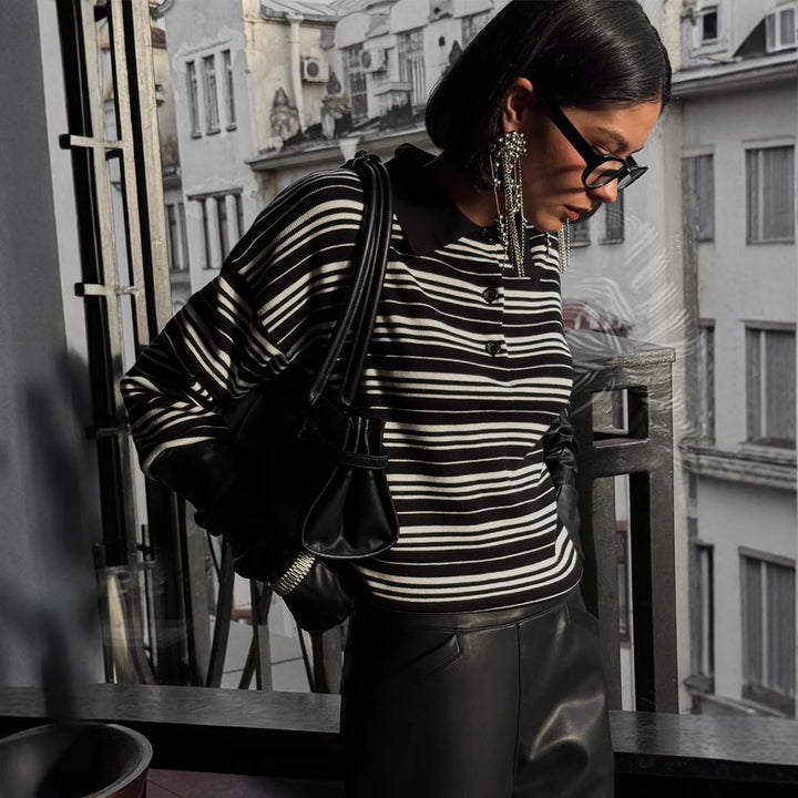 Kvinnors randig cardigan med en avslappnad passform Mirla-Eva Jonsson
