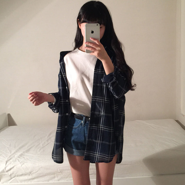 Kvinnors randig overshirt-blus i avslappnad passform med oversized ärmar-Eva Jonsson