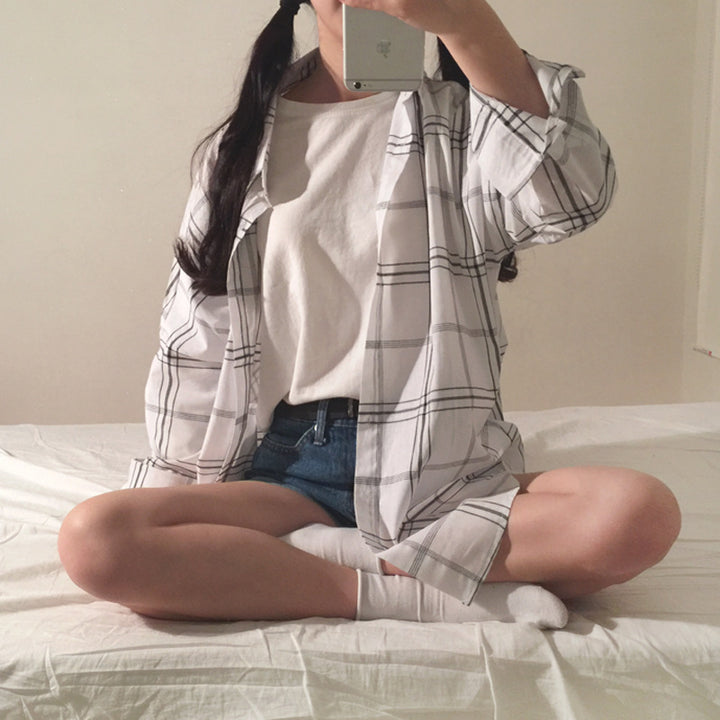 Kvinnors randig overshirt-blus i avslappnad passform med oversized ärmar-Eva Jonsson