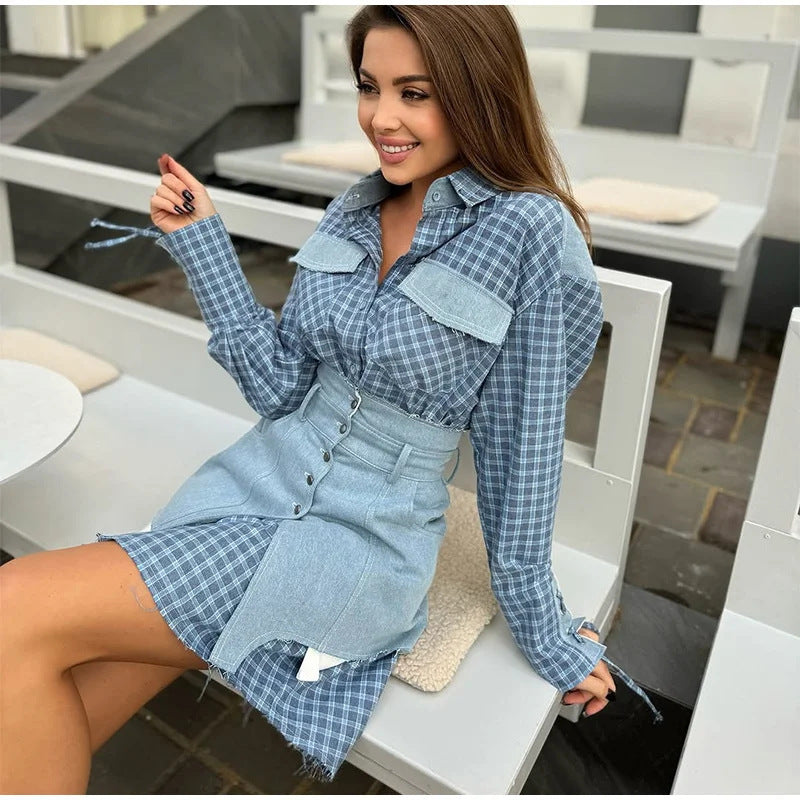 Kvinnors rutiga skjorta med denimkjol och bältesdetaljer Mirla-Eva Jonsson