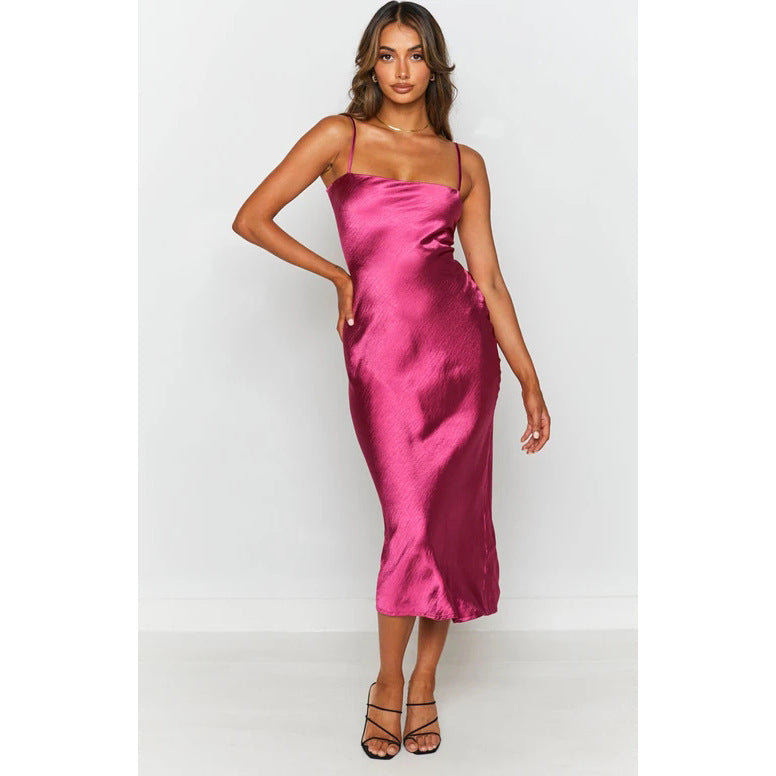 Kvinnors satin midi-klänning med smala spaghetti-band och elegant snitt Mirla-Eva Jonsson