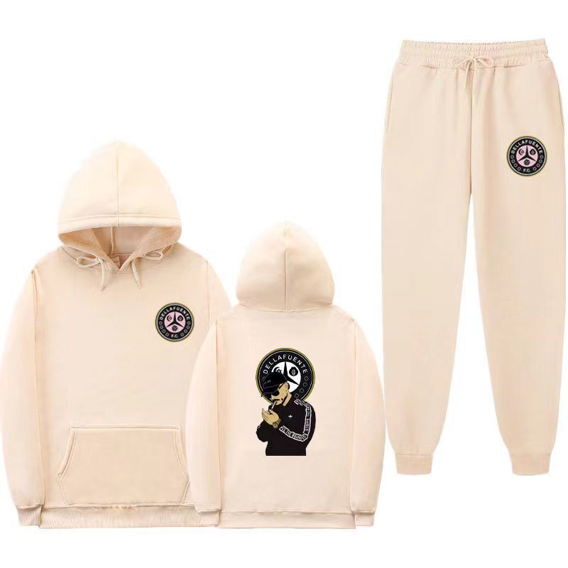 Kvinnors set med huvtröja och joggingsbyxor med unik tryck Mirla-Eva Jonsson