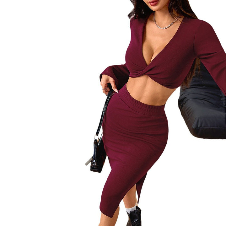 Kvinnors set med lätt crop top och figurnära midi kjol Mirla-Eva Jonsson