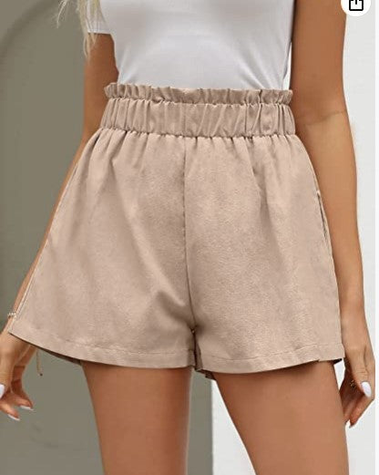 Kvinnors shorts med elastisk midja och sidofickor Mirla-Eva Jonsson