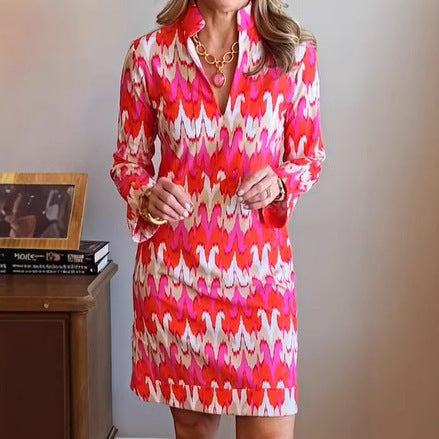 Kvinnors skjortklänning med modern mönster och elegant skräddarsy Mirla-Eva Jonsson
