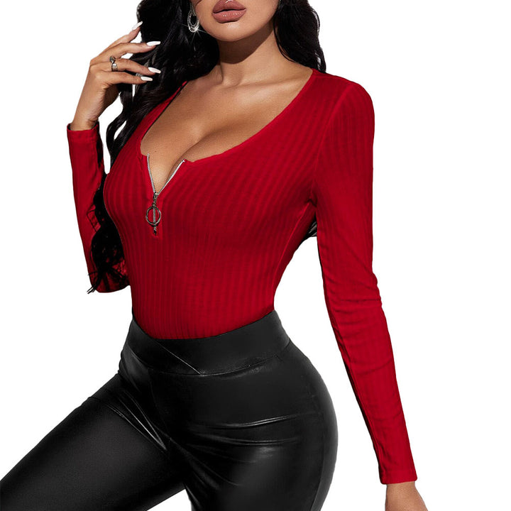 Kvinnors slim fit bodysuit med djup V-ringning och dragkedja Mirla-Eva Jonsson
