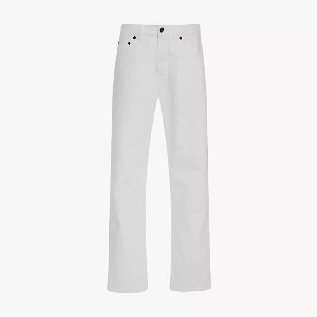 Kvinnors slim fit jeans i modern design Mirla-Eva Jonsson