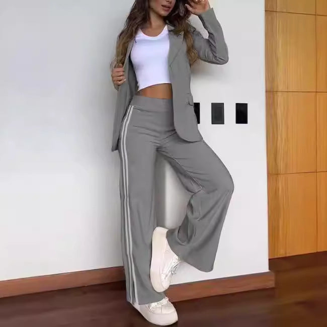 Kvinnors sportiga blazer-set med vida byxor Mirla-Eva Jonsson