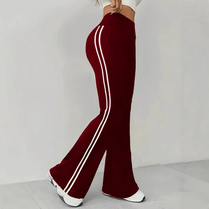 Kvinnors sportiga flare leggings med ränder Mirla-Eva Jonsson