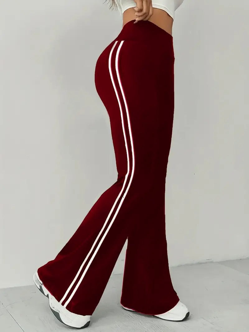 Kvinnors sportiga flare leggings med ränder Mirla-Eva Jonsson