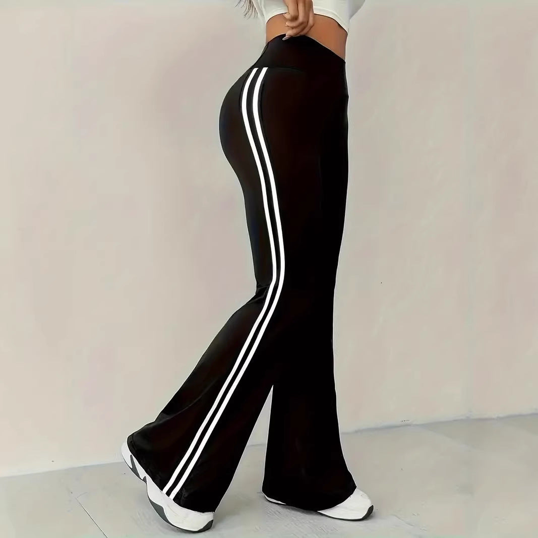 Kvinnors sportiga flare leggings med ränder Mirla-Eva Jonsson