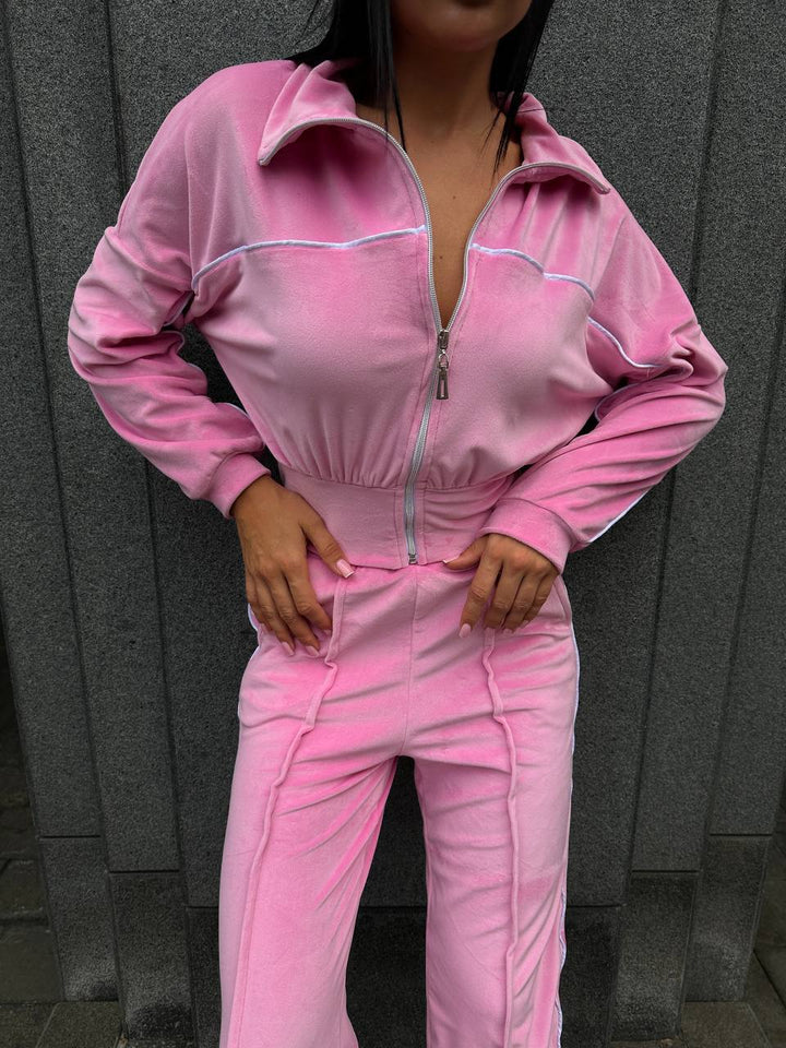 Kvinnors sportiga fleece loungewear-set med kortad jacka och bekväma byxor Chic & Style-Eva Jonsson
