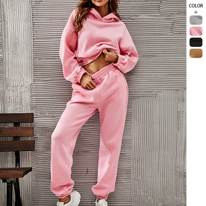 Kvinnors sportiga fritidsdräkt med oversized hoodie och elastiska joggers Mirla-Eva Jonsson