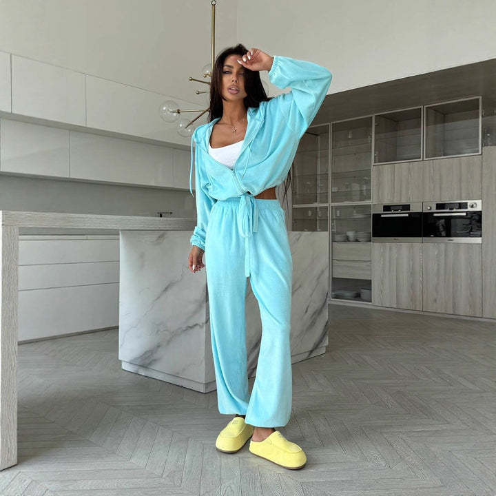 Kvinnors sportiga fritidsset i mjuk fleece med hög midja och lös passform Mirla-Eva Jonsson