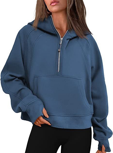 Kvinnors sportiga hoodie med halvstängd dragkedja Mirla-Eva Jonsson