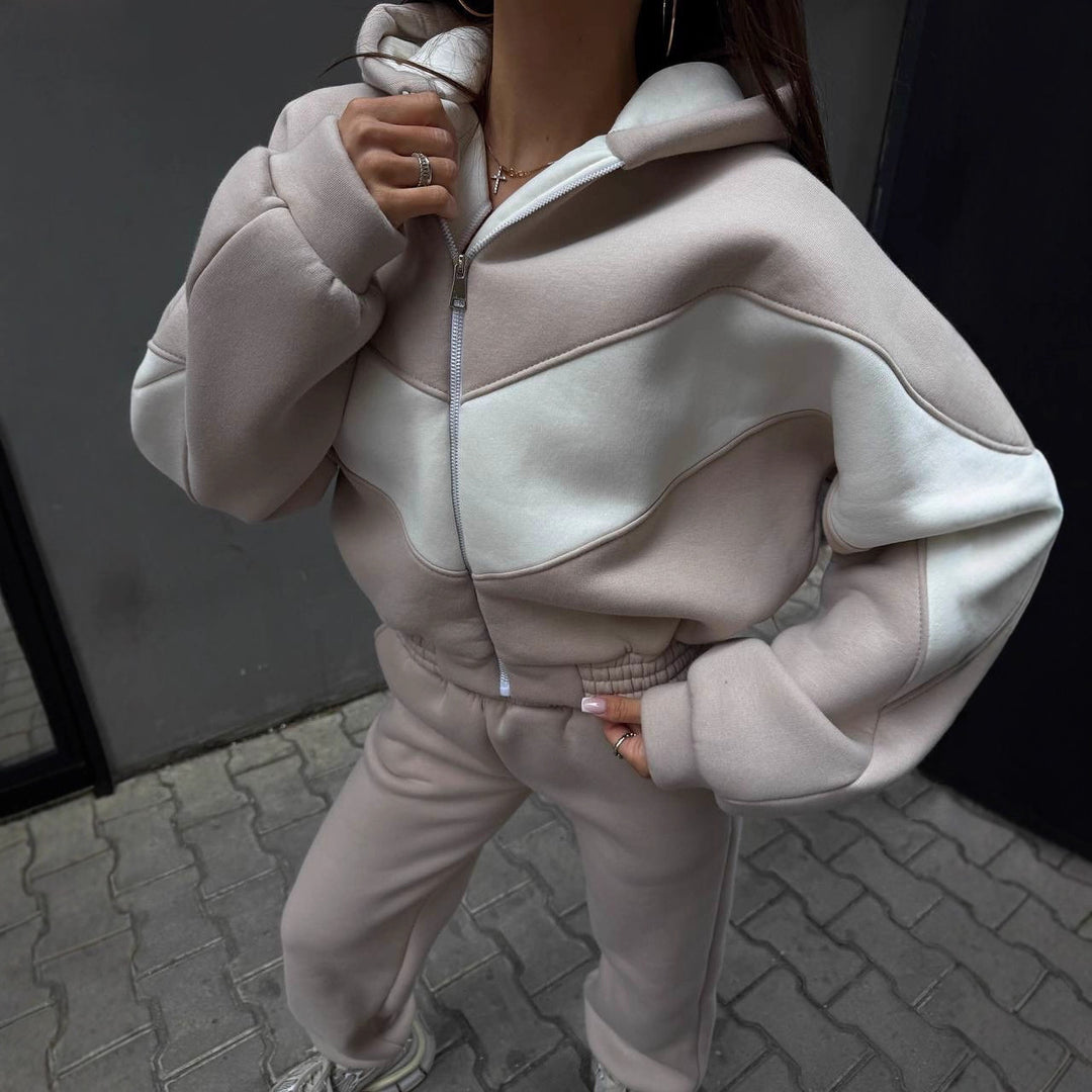 Kvinnors sportiga hoodie och bekväm joggerbyxor set Mirla-Eva Jonsson