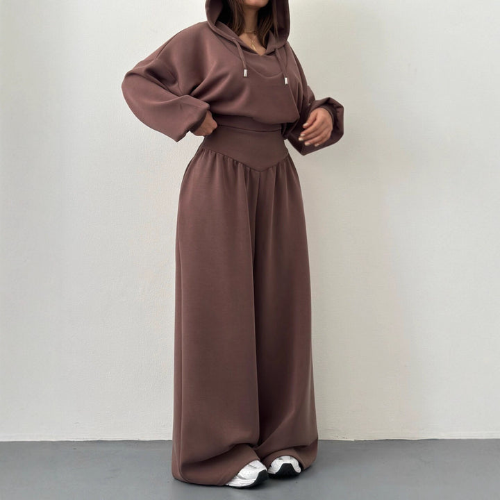 Kvinnors sportiga hoodie och byxset med hög midja och bred passform Mirla-Eva Jonsson