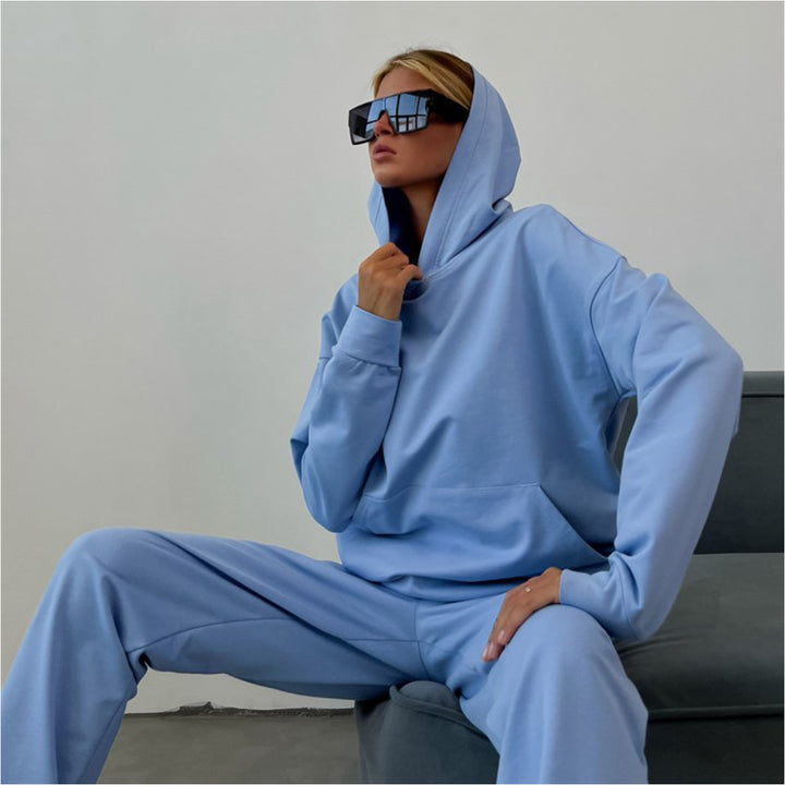 Kvinnors sportiga hoodie-set i mjuk bomullsblandning med praktiska fickor-Eva Jonsson