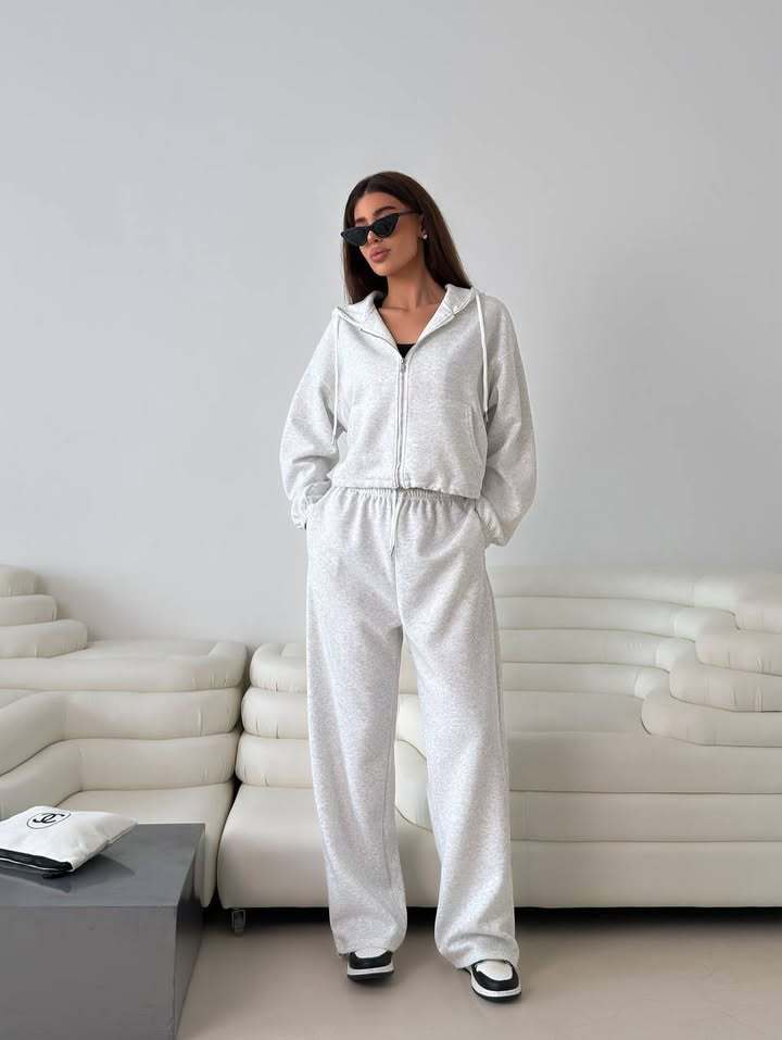 Kvinnors sportiga hoodie-set med dragkedja och elastisk midja Mirla-Eva Jonsson