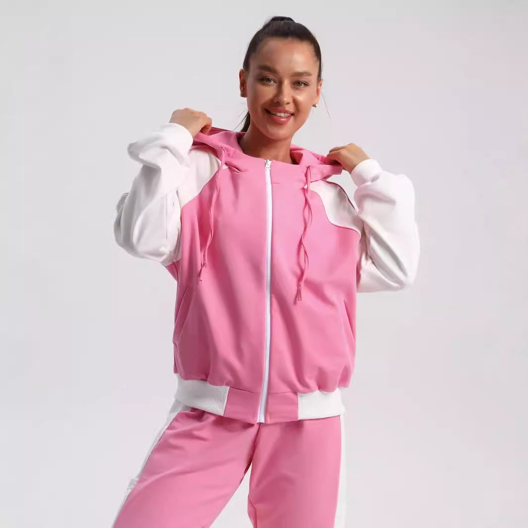 Kvinnors sportiga huvtröja tracksuit med bekväma nagelränder Mirla-Eva Jonsson