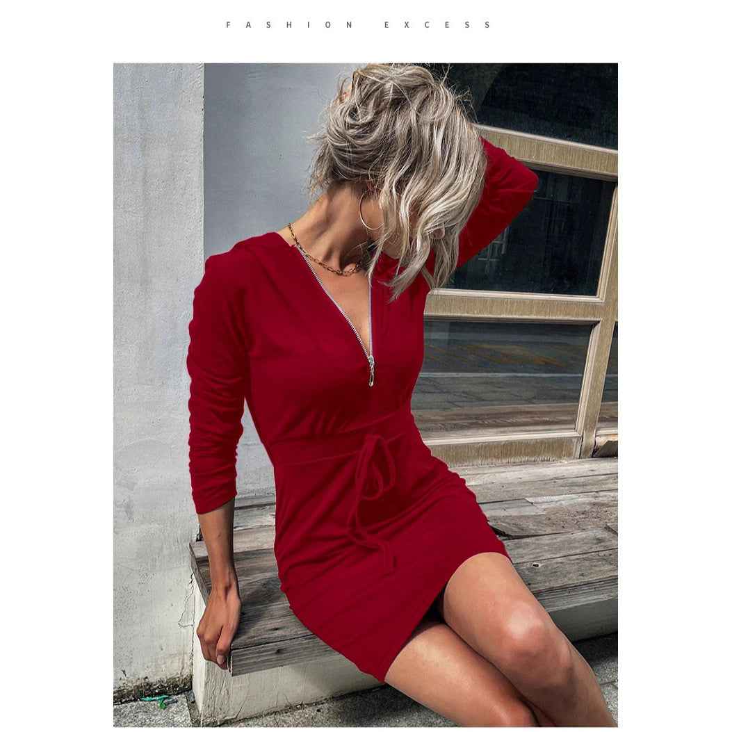 Kvinnors sportiga klänning med dragkedja och justerbart bälte Mirla-Eva Jonsson