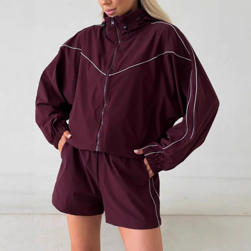 Kvinnors sportiga kort jacka och shorts set Mirla-Eva Jonsson
